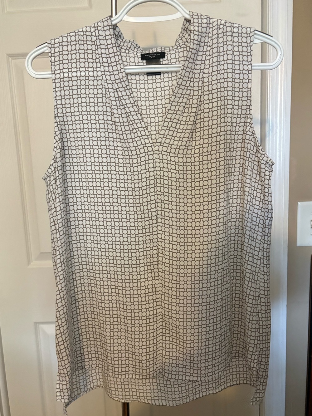 Taupe and Cream Patterned Shell